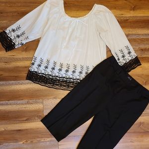 Monroe & Main Blouse and Capris